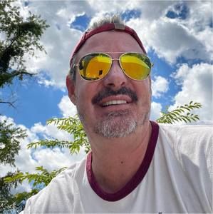 Meet your Posher, Troy